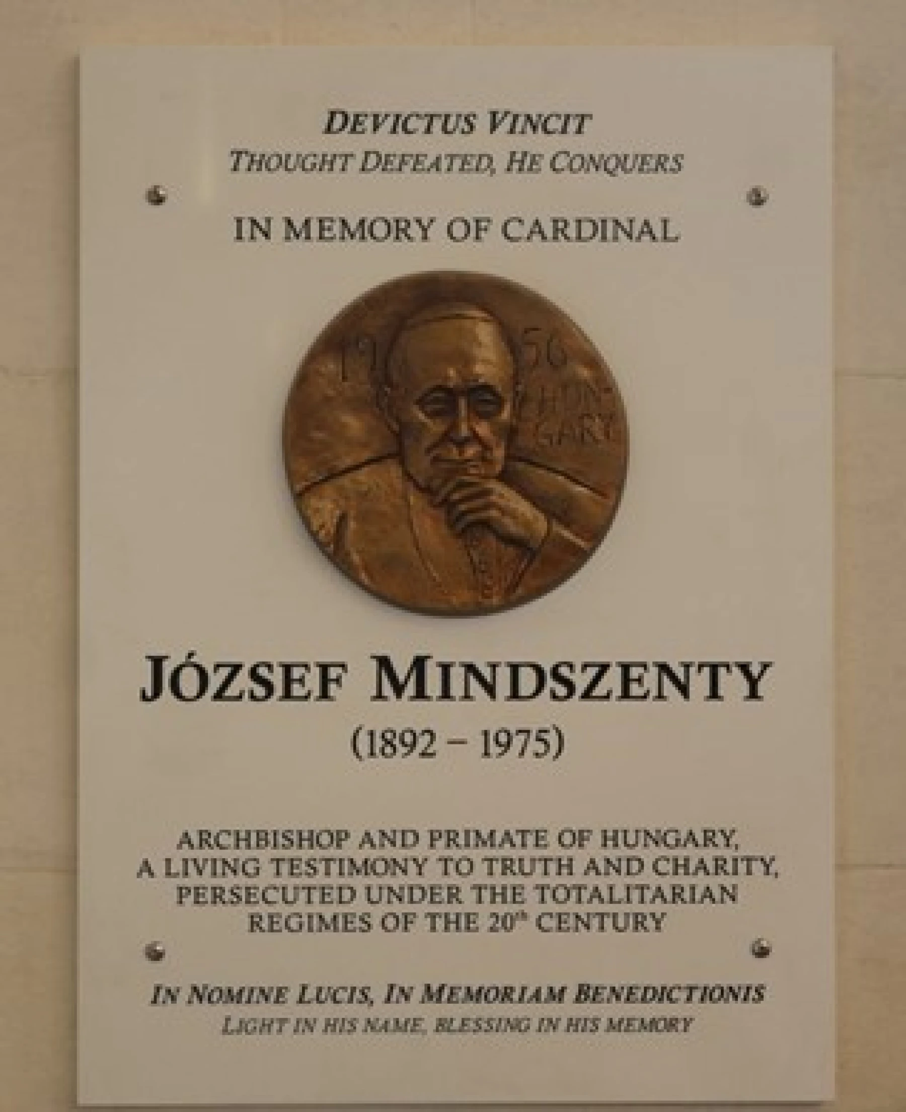 Mindszenty bíboros emléktáblája