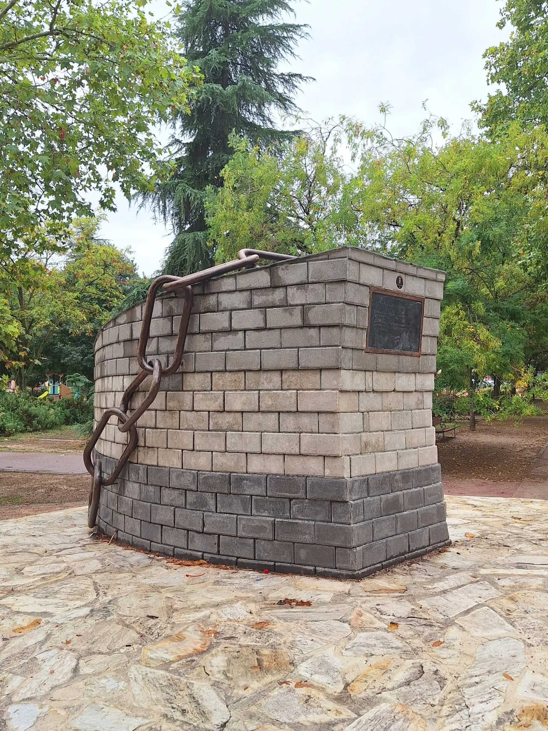 Madridi 1956-os emlékmű (Monumento a la Revolución Húngara de 1956, Madrid)